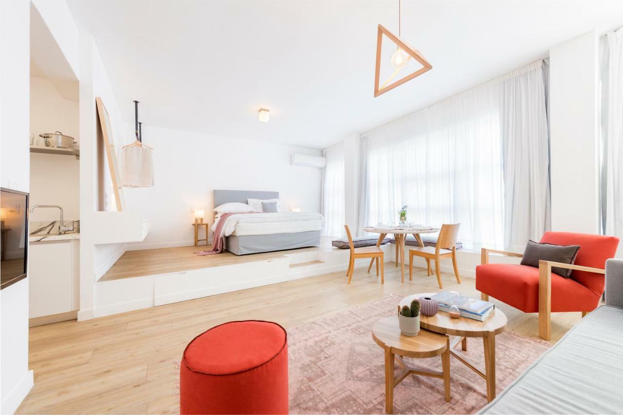 Maryflower Premium Apartments Piraeus Exterior photo